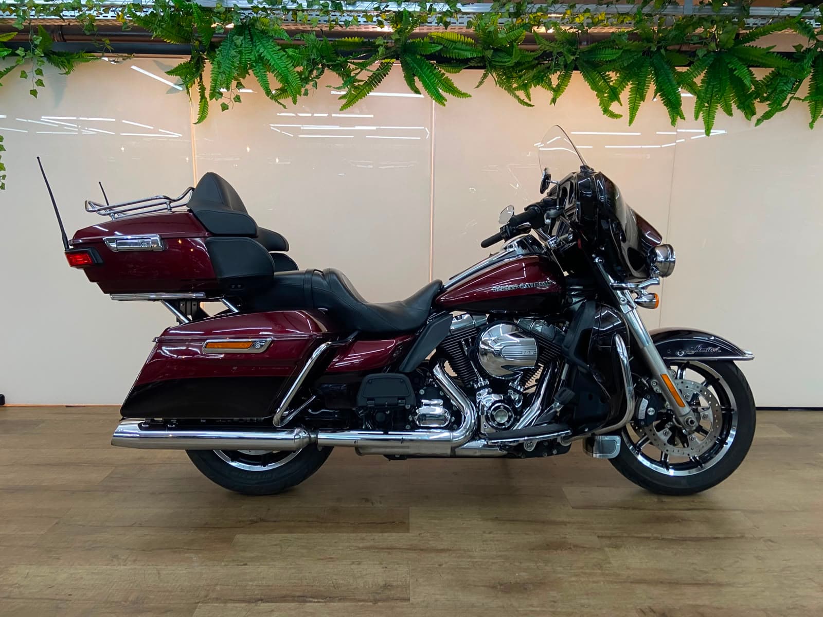 HARLEY-DAVIDSON ELECTRA GLIDE ULTRA LIMITED FLHTK